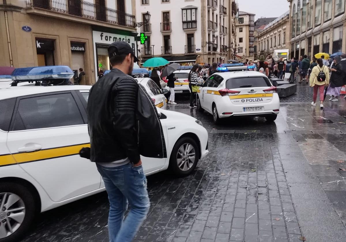 Dos Detenidos Tras Una Pelea Entre Cuatro Personas En La Plaza Sarriegi